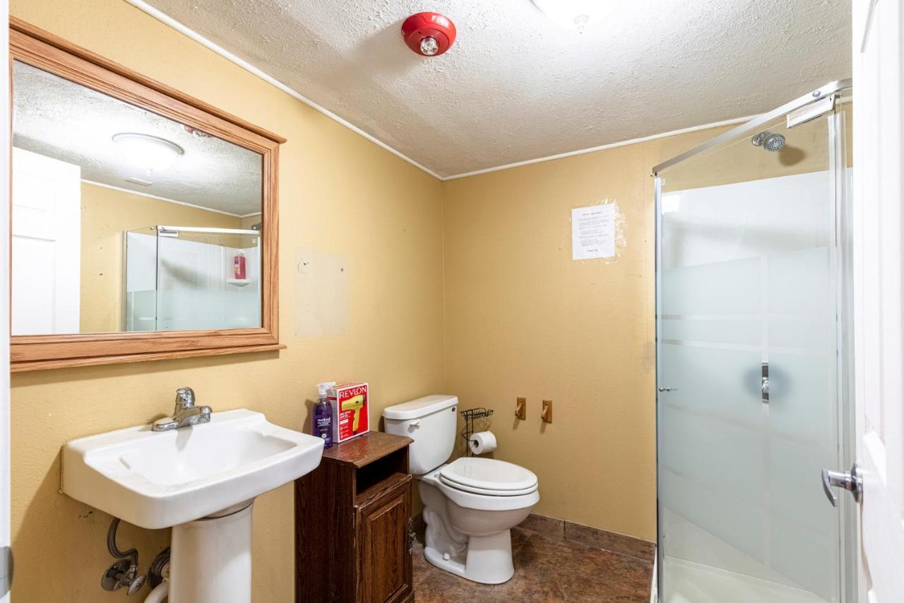 Wills Point Old Texas Bunkhouseホステル エクステリア 写真