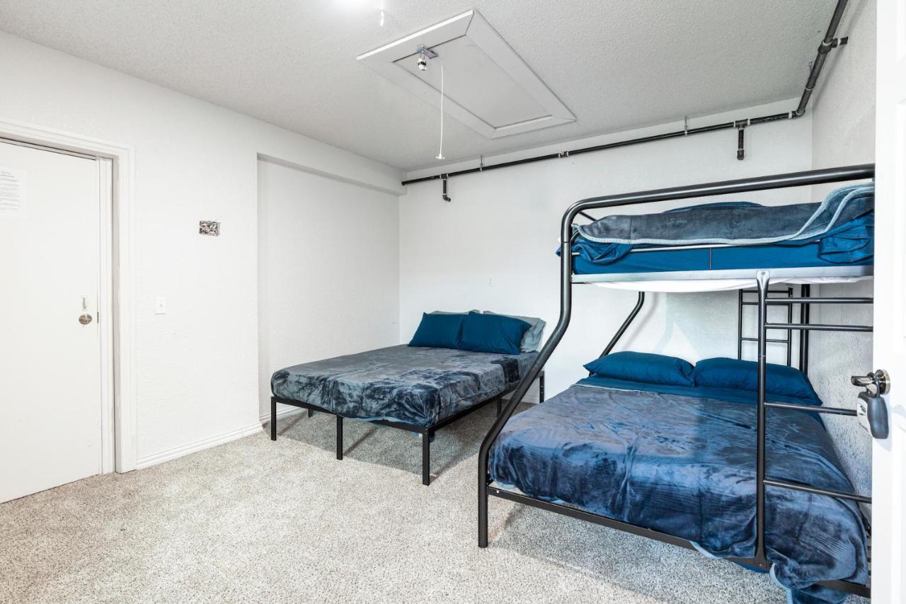Wills Point Old Texas Bunkhouseホステル 部屋 写真