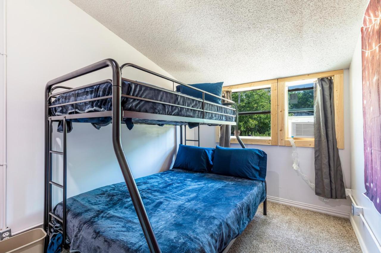 Wills Point Old Texas Bunkhouseホステル エクステリア 写真